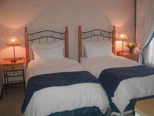 Four Pines Lodge Hermanus Esterno foto