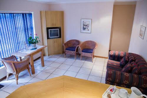 Four Pines Lodge Hermanus Esterno foto